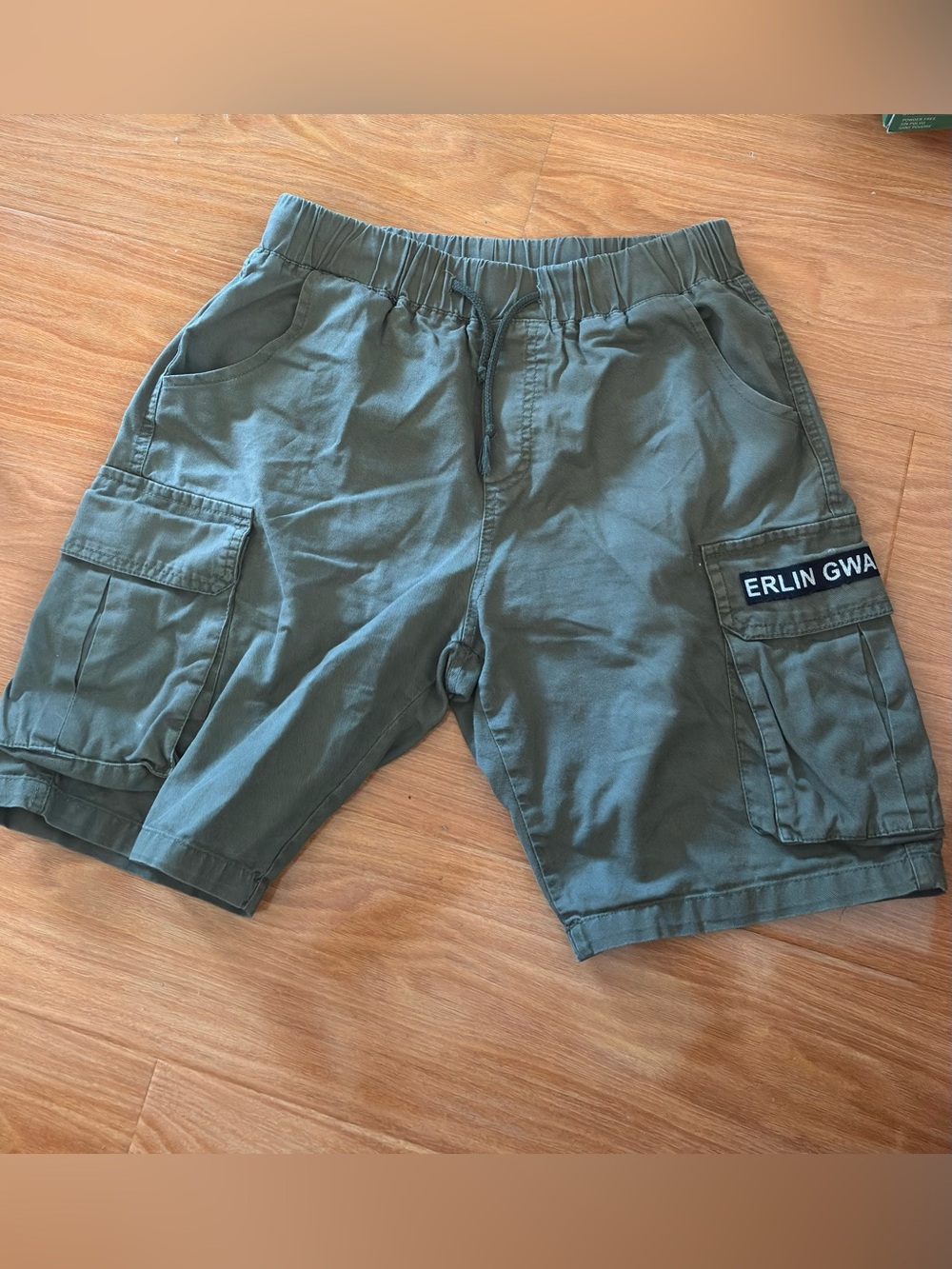 Pre Own Men’s Green Shorts-Size S